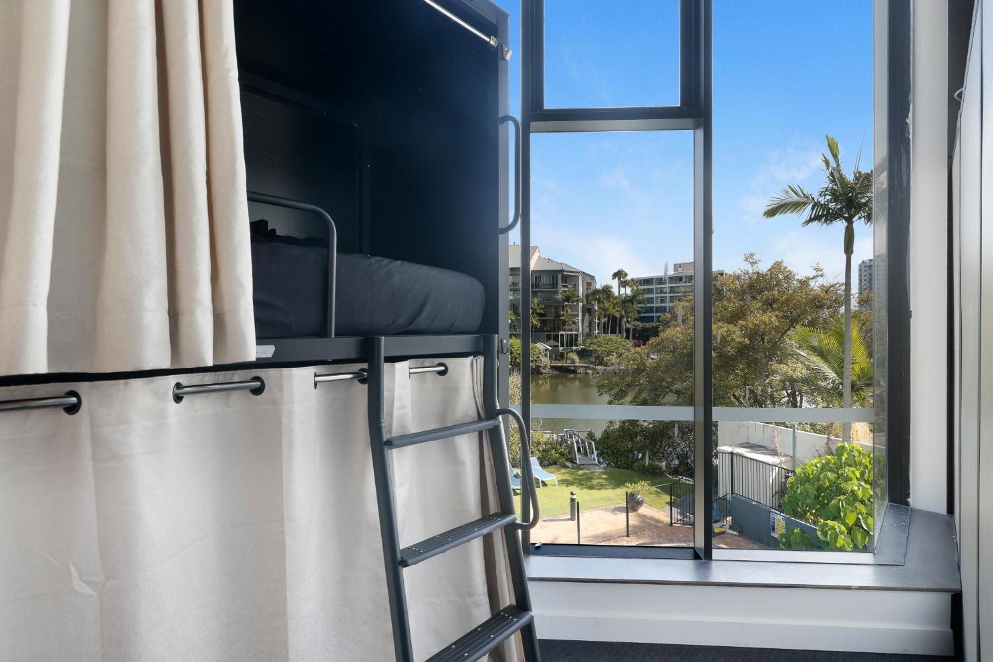 Hostel Tequila Sunrise Podstel Gold Coast Exterior foto
